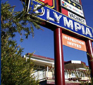 Olympia Motel - Tourism Caloundra 4