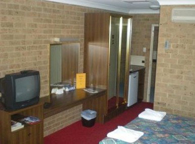 Tamworth Motor Inn - Tourism Caloundra 2