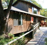 Jemby-Rinjah Lodge - Tourism Caloundra