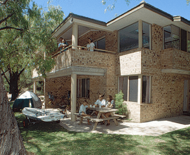 Siesta Park Holiday Resort - Tourism Caloundra