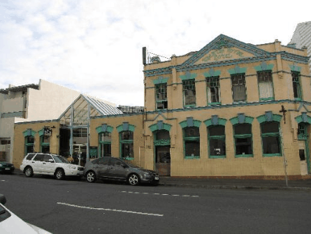 Theatre Royal Hotel - Tourism Caloundra 1