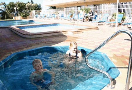 Bahia Beachfront Apartments - Tourism Caloundra