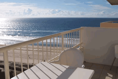 Bahia Beachfront Apartments - Tourism Caloundra 4