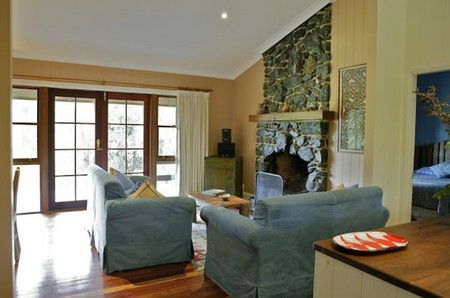 Friday Creek Retreat - Tourism Caloundra 2