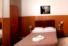 Holiday Lodge - Tourism Caloundra