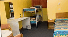 Silver Sands Hotel Motel Resort - Tourism Caloundra 3