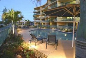 Norfolks On Moffat Beach - Tourism Caloundra 5