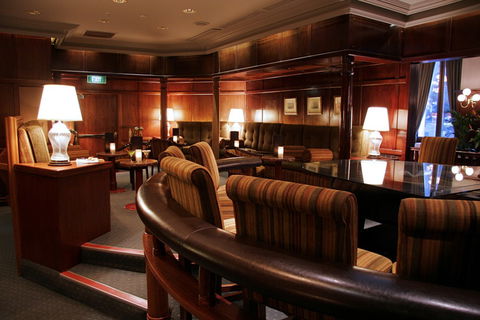 The Menzies Sydney - Tourism Caloundra 3