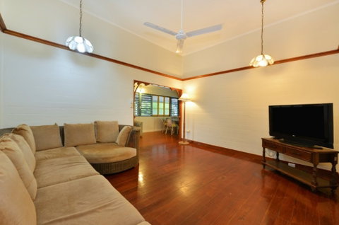 Lilybank - Tourism Caloundra 2