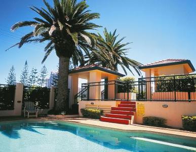 Island Beach Resort - Tourism Caloundra 6