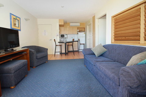 Ocean Boulevard - Tourism Caloundra 1