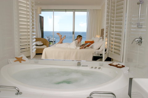 Bannisters - Tourism Caloundra 1