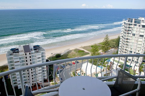 Biarritz Apartments - Tourism Caloundra 5