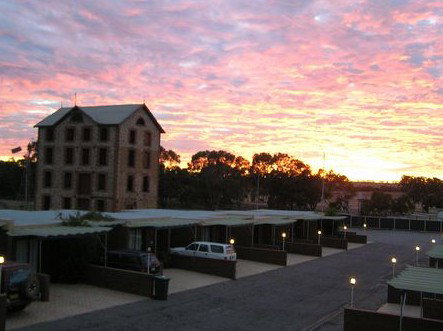Old Mill Motel, Dongara - Tourism Caloundra 0