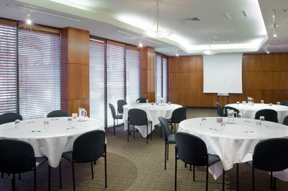 Holiday Inn Darwin Hotel - Tourism Caloundra 1