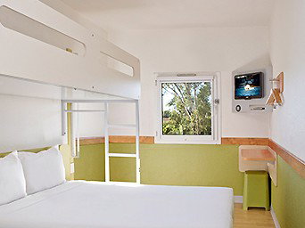 Ibis Budget Brisbane Airport - Tourism Caloundra 1