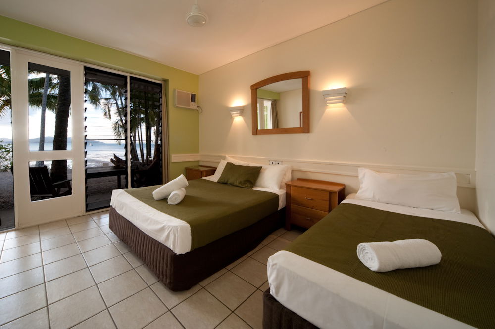 Long Island QLD Tourism Caloundra