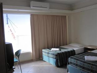 Great Northern Hotel - Tourism Caloundra 2