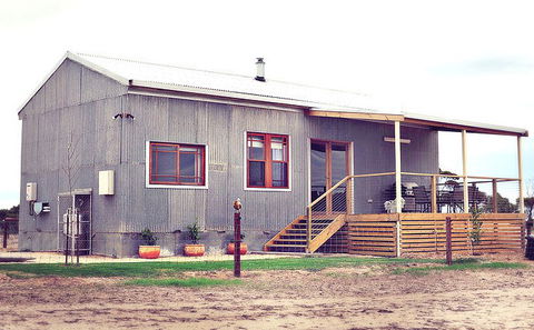 Redwing Farm - The Barn - Tourism Caloundra 1