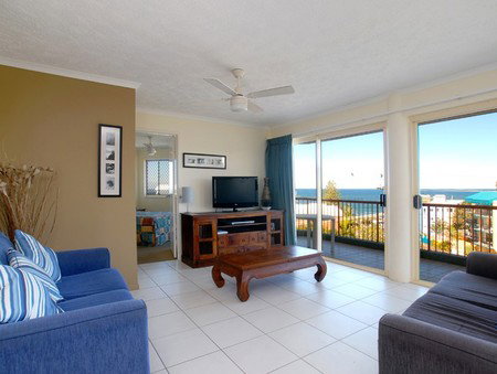 Kings Way Apartments - Tourism Caloundra 1