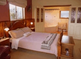 Daysy Hill Country Cottages - Tourism Caloundra