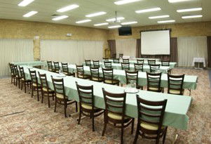 Coopers Colonial Motor Inn - Tourism Caloundra 0