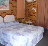 Bribie Island Waterways Motel - Tourism Caloundra