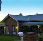 Lincoln Cottage Motor Inn - Tourism Caloundra
