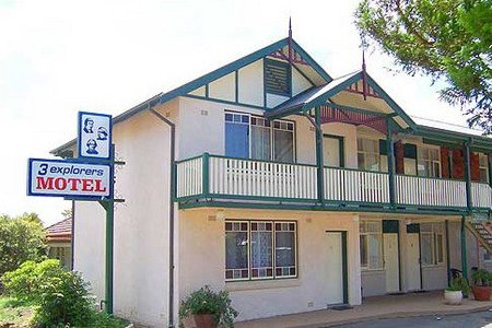 3 Explorers Motel - Tourism Caloundra 0