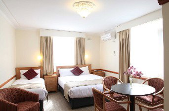 3 Explorers Motel - Tourism Caloundra 2