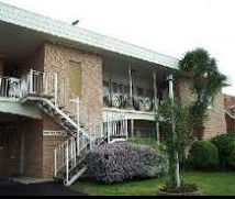 Country Lodge Motor Inn - Tourism Caloundra 0