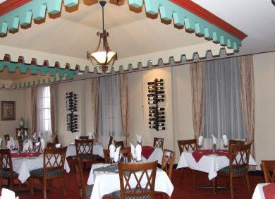 Monte Pio Motor Inn - Tourism Caloundra 1
