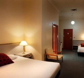 Monte Pio Motor Inn - Tourism Caloundra 3