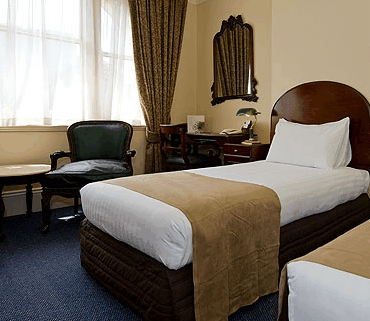 Hadleys Hotel - Tourism Caloundra