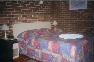 Buccaneer Motel - Tourism Caloundra 3