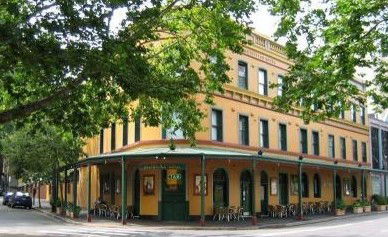 The Royal Exhibition Hotel - Tourism Caloundra 2