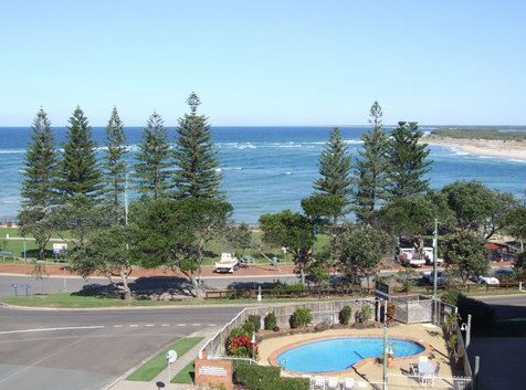 Joanne Apartments - Tourism Caloundra 1