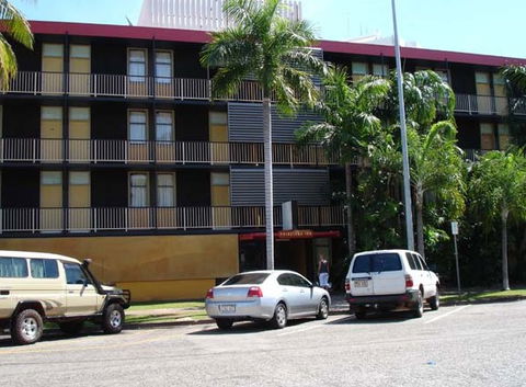 Poinciana Inn - Tourism Caloundra 0