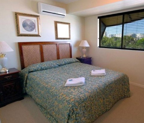 Excellsior Holiday Apartments - Tourism Caloundra 2