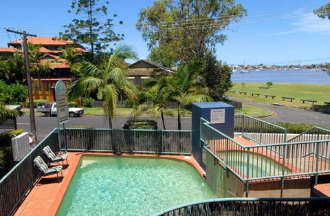 Excellsior Holiday Apartments - Tourism Caloundra 4