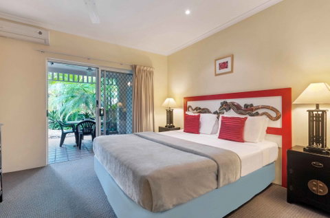 The Villas Palm Cove - Tourism Caloundra 3
