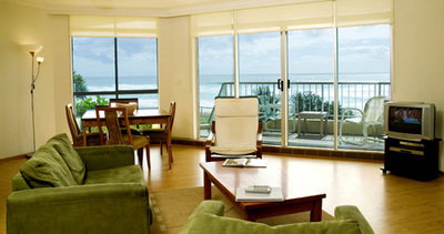 Foreshore Apartments, Mermaid Beach - Tourism Caloundra 8