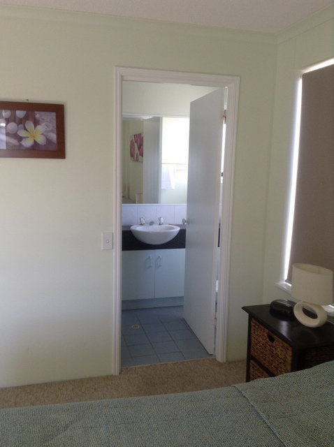 Surfcomber On The Beach - Tourism Caloundra 5