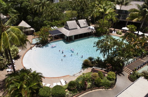 Novotel Cairns Oasis Resort - Tourism Caloundra 16