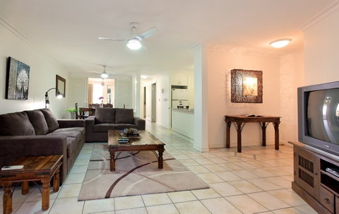 La Grande Apartments Broadbeach - Tourism Caloundra 0
