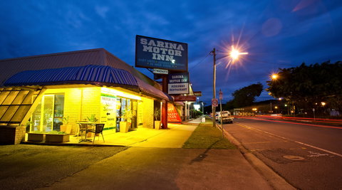 Sarina Motor Inn - Tourism Caloundra 0