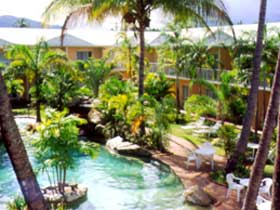 Rainbow Inn - Tourism Caloundra 0