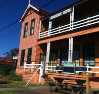 Dromedary Hotel - Tourism Caloundra