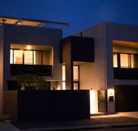 Chester's Boutique Hotel - Tourism Caloundra