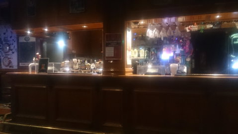 O'Malley's Hotel - Tourism Caloundra 0
